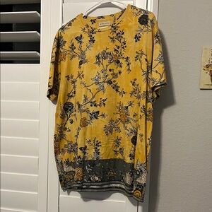 Etro Yellow and Black Floral Short Sleeve Shirt